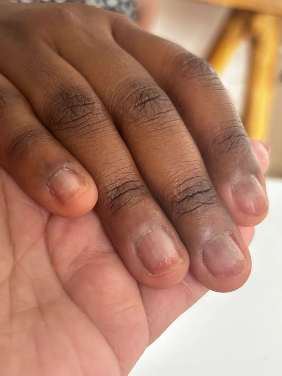 Manicure, cabeleireira, esteticista?. - Foto 3