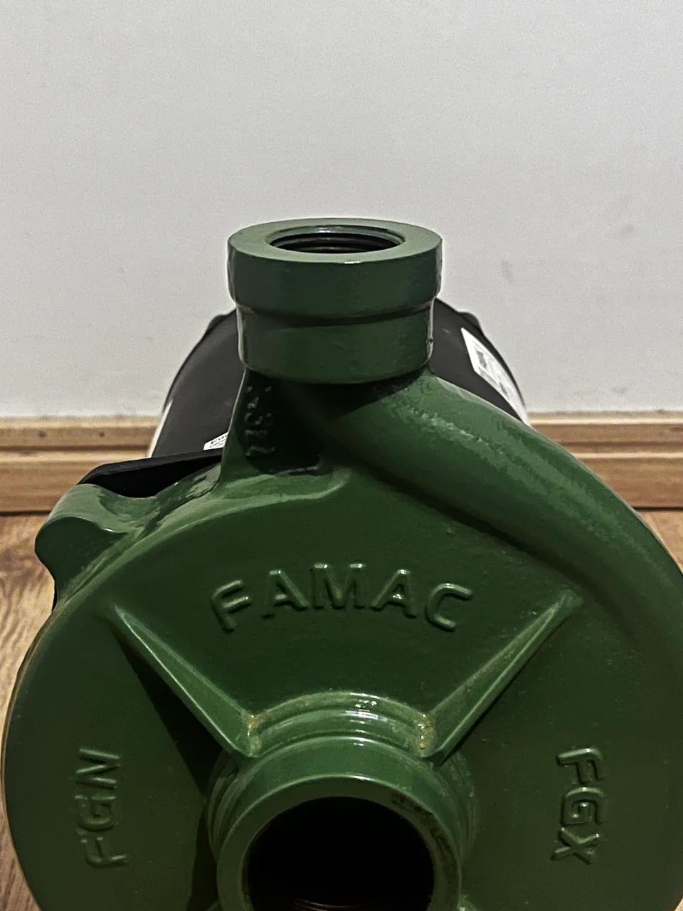 Motobomba FAMAC 1.5 CV Trifásica - Seminova Revisada