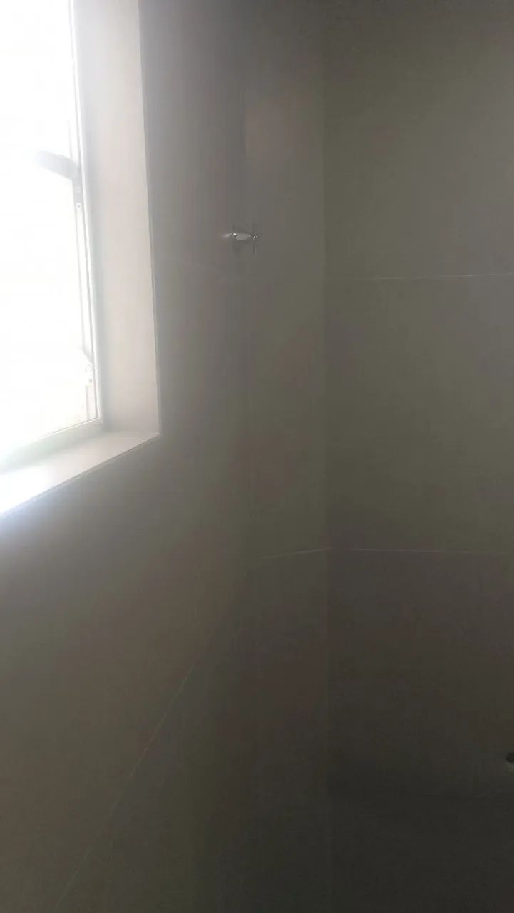 Pedreiro disponível 