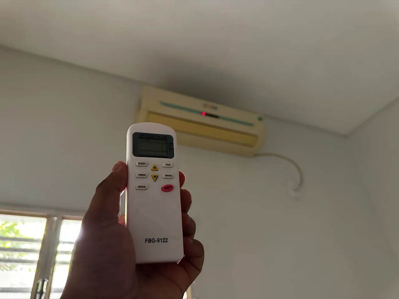 Central de ar 12 mil Btu 