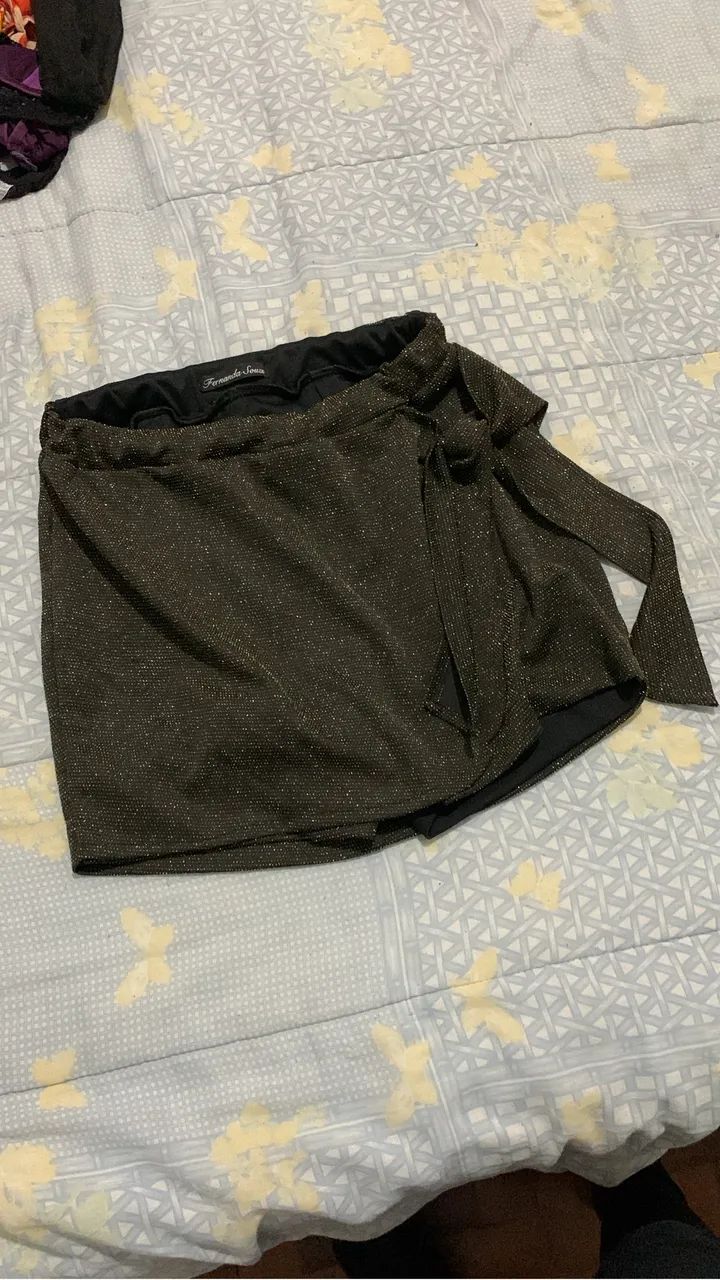 Short saia 