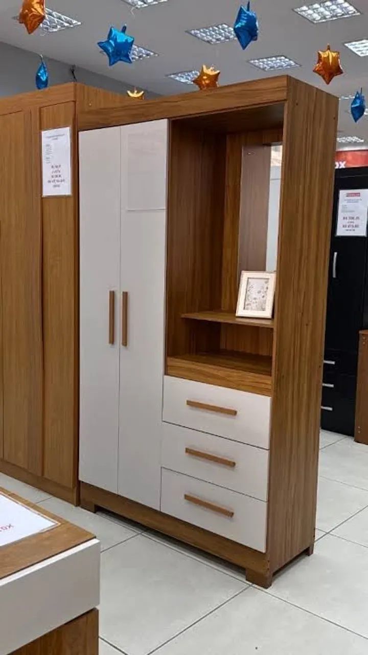 Guarda-Roupa de Solteiro com Espelho / Penteadeira  - Foto 2