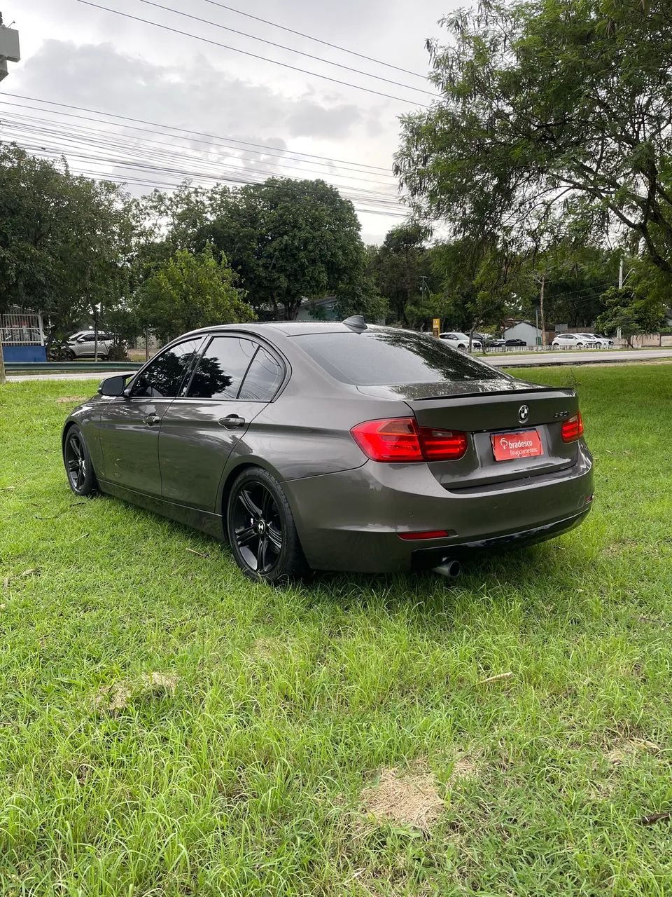 BMW 320I A Modern/sport TB 2.0/a.flex 16V 4P 2013 - Foto 3