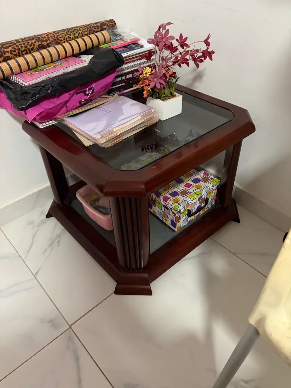 Mesa de madeira e vidro - Foto 5