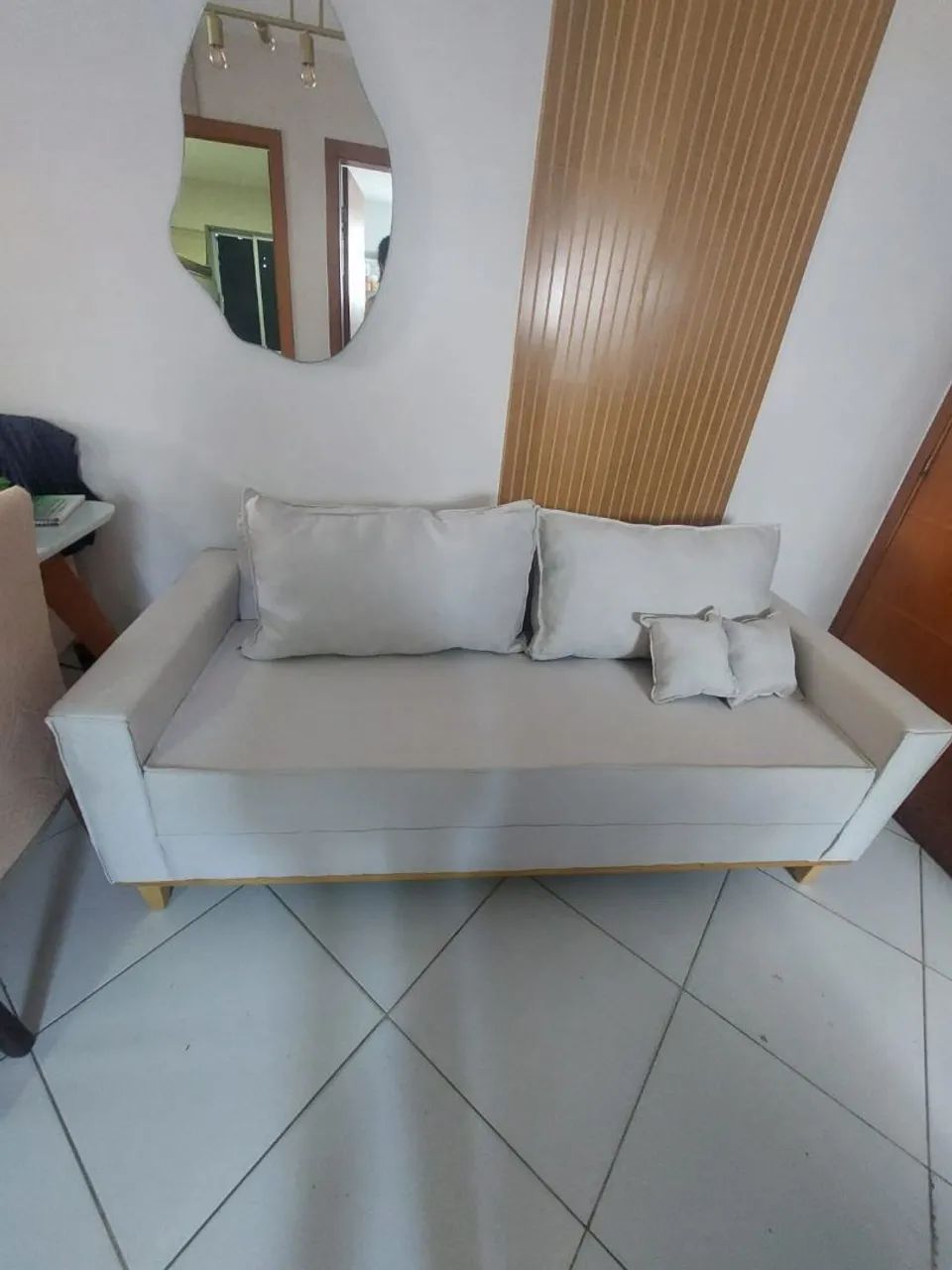 Sofá em Linho - NOVO (com pequenas avarias) - Foto 3