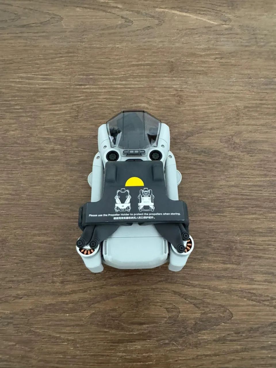 Drone DJI Mini 4 Pro Fly More Combo - Estado de Novo - Foto 4
