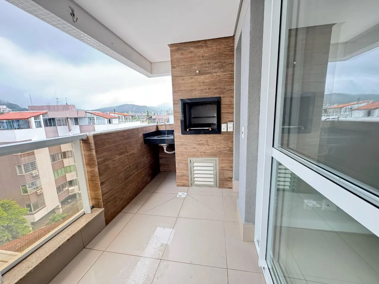 Apartamento de 2 dormitórios no Itacorubi