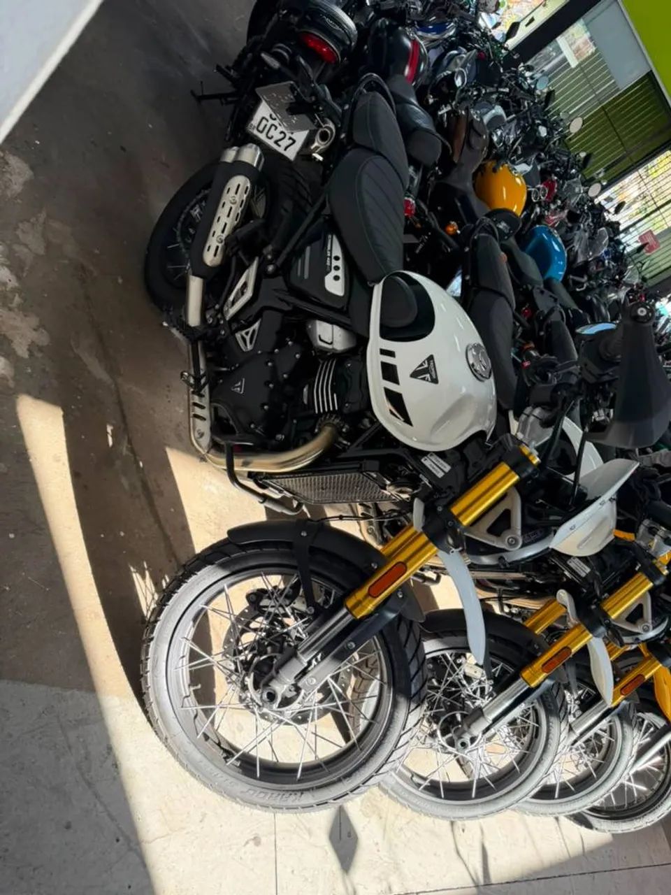 YAMAHA XMAX ABS - Foto 3