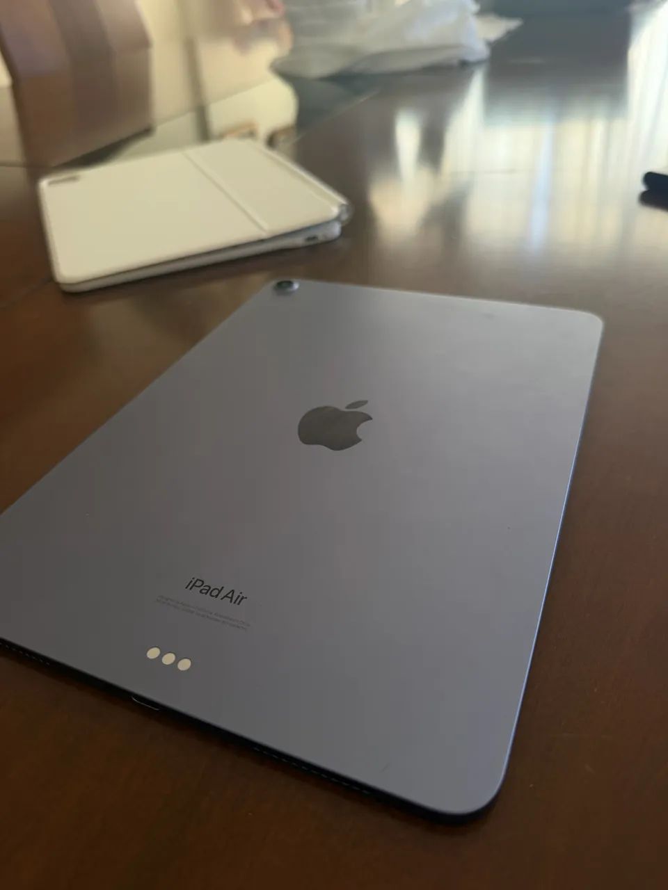 iPad Air 5 ROXO com capinha de teclado  - Foto 2