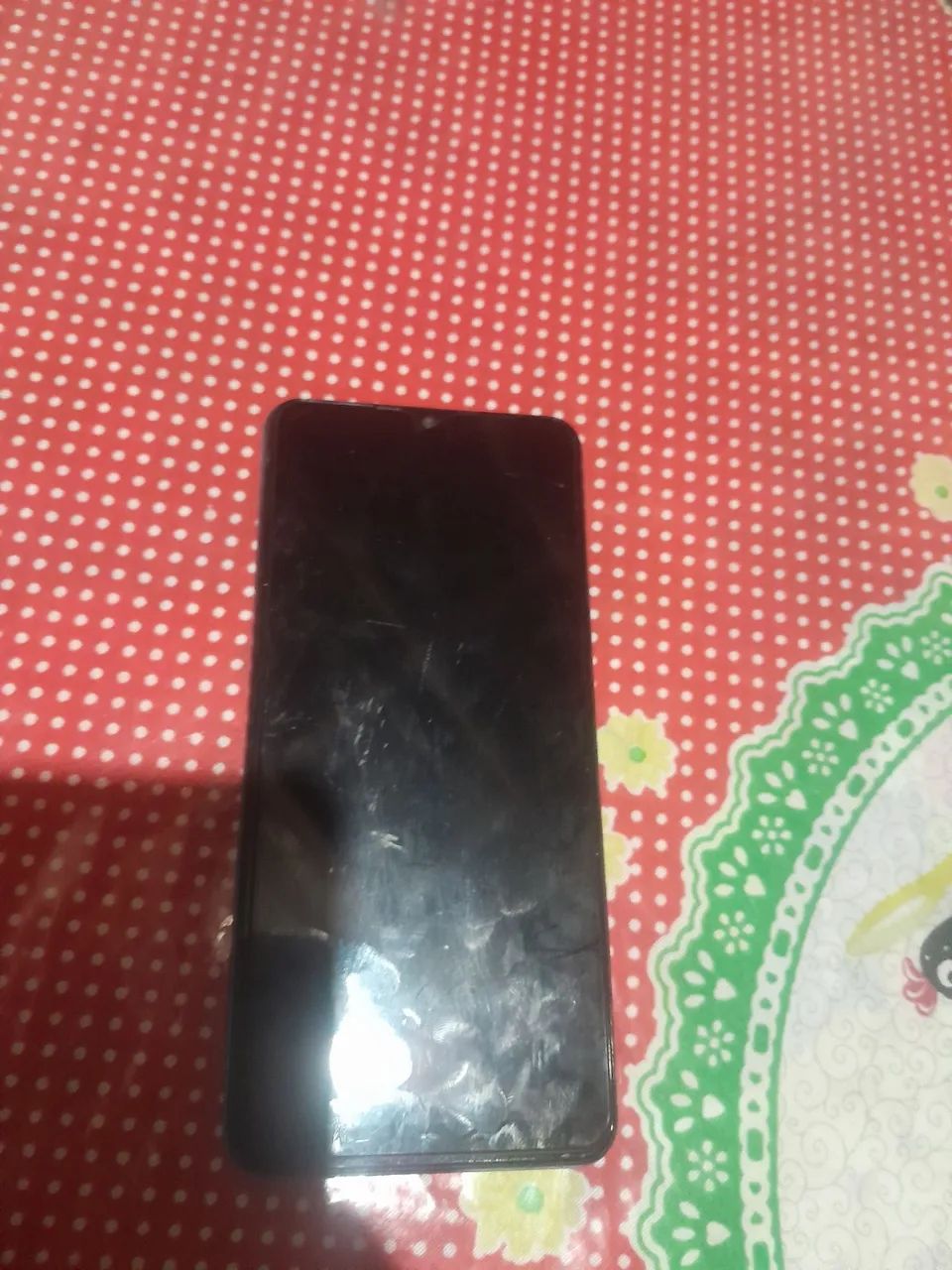 Celular M12 