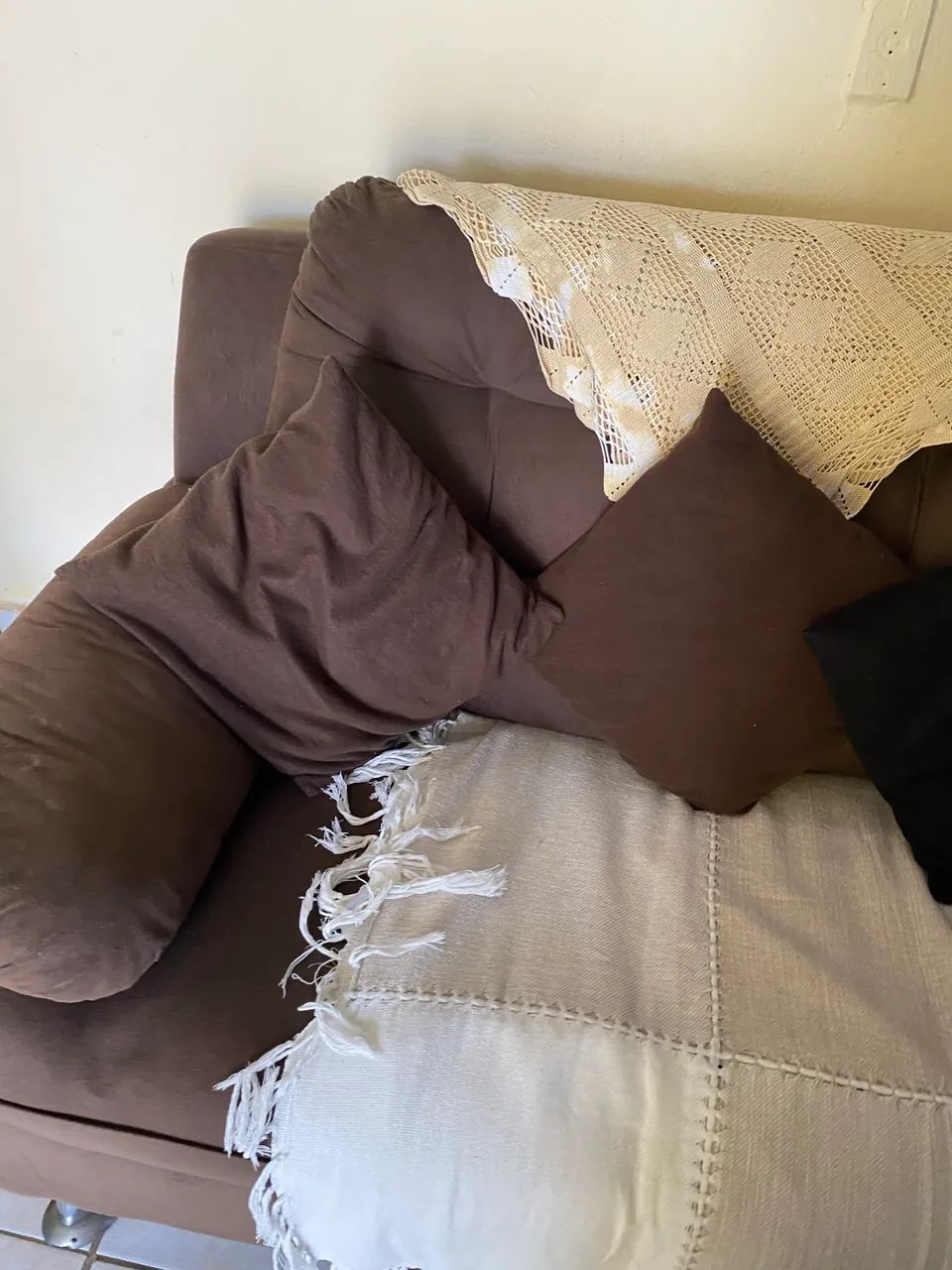 Vende sofá semi novo  - Foto 4