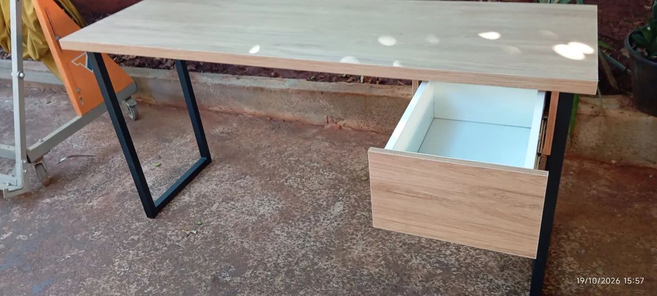 Mesa de escritório  - Foto 4