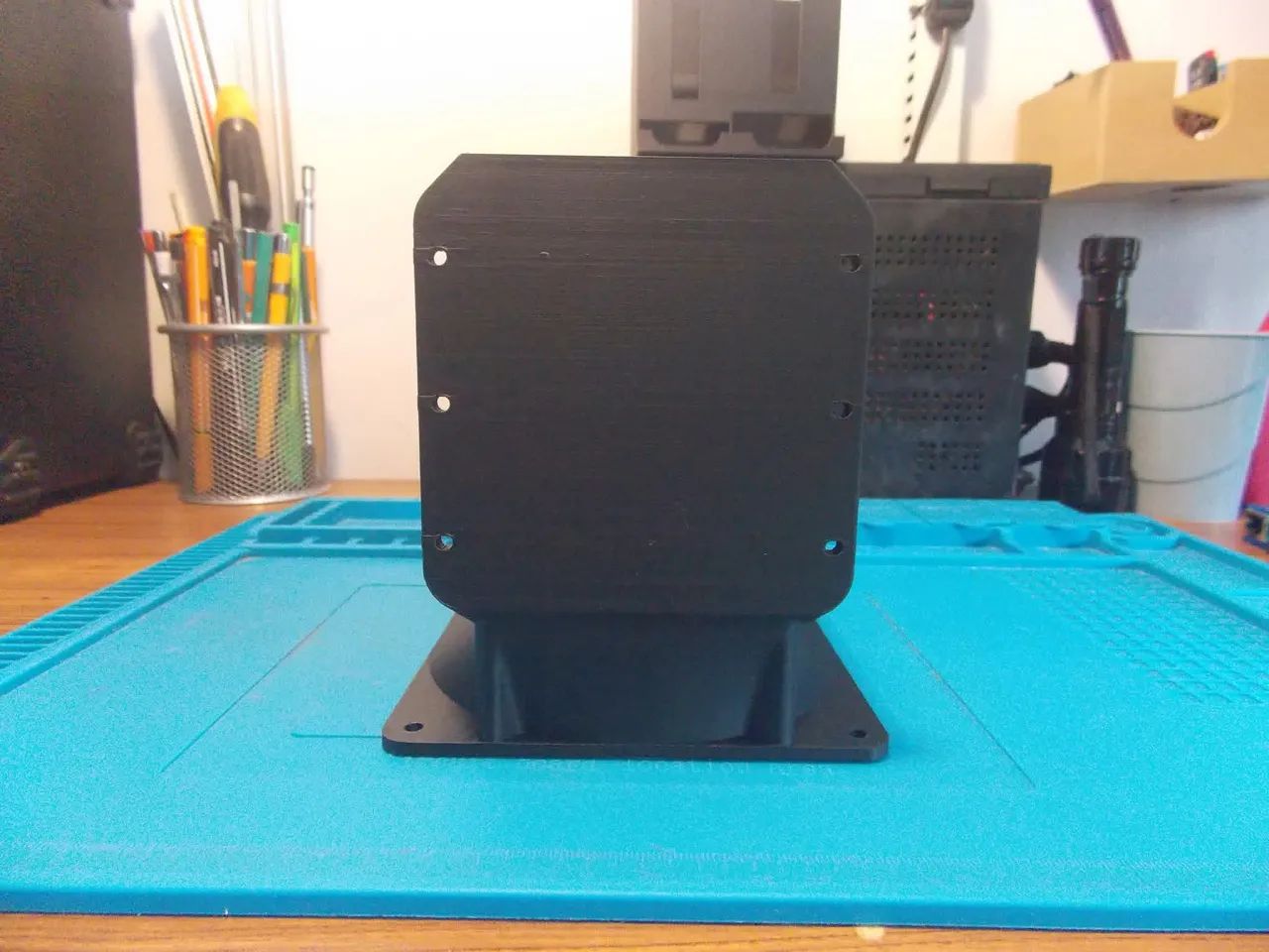 Case para 6 hdds 2.5 Pol (HD de notebook) compatível com fans de 120mm - Foto 3