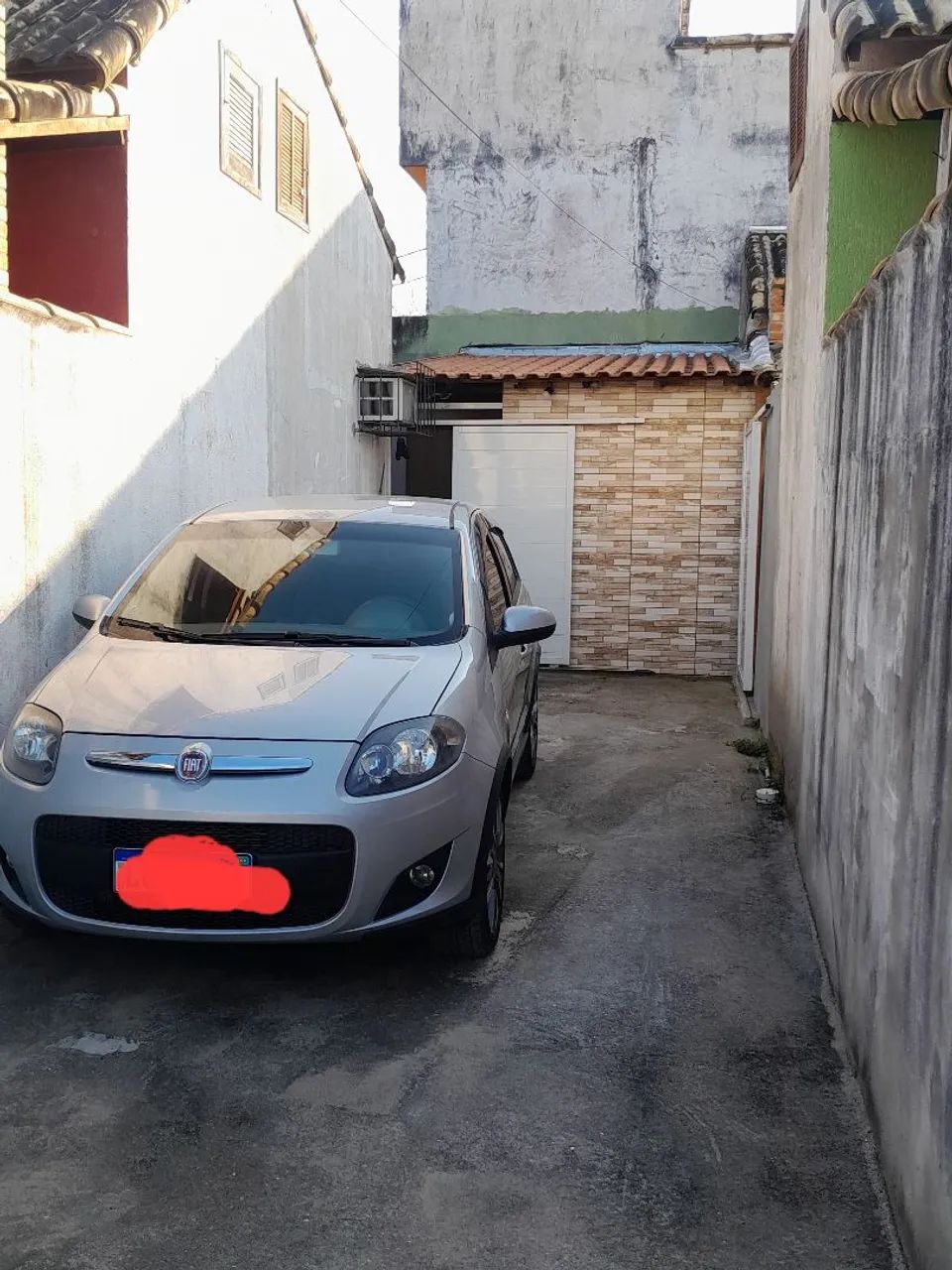 Casa linda  Baixei pra vender piso com 2 quartos e cisterna d 8mil 