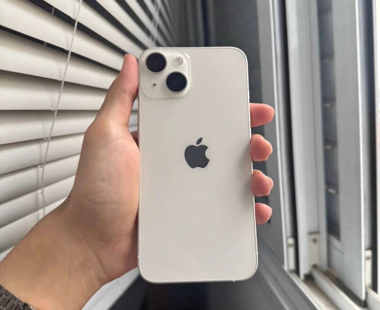 iPhone 14 vendo ou troco com volta da minha parte no 15 pro 