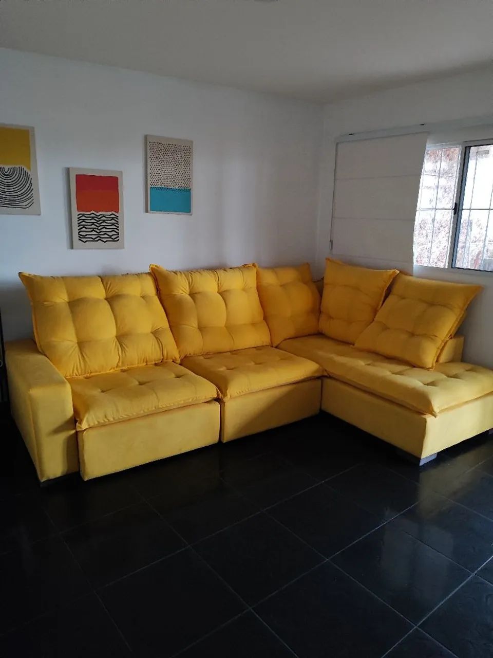 Sofá de canto sede Amarelo 3metrosx1,90cm