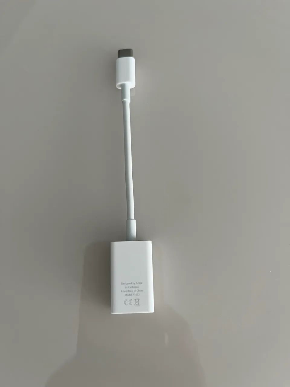 Adaptador Apple Original USB-C para USB - MacBook / iPad / iPhone - Foto 2