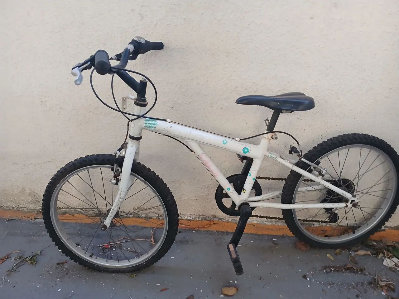 Bicicleta Caloi aroma 20.