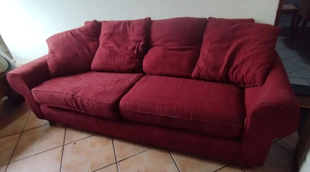 Sofá grande e confortável 4 lugares vermelho - Foto 2