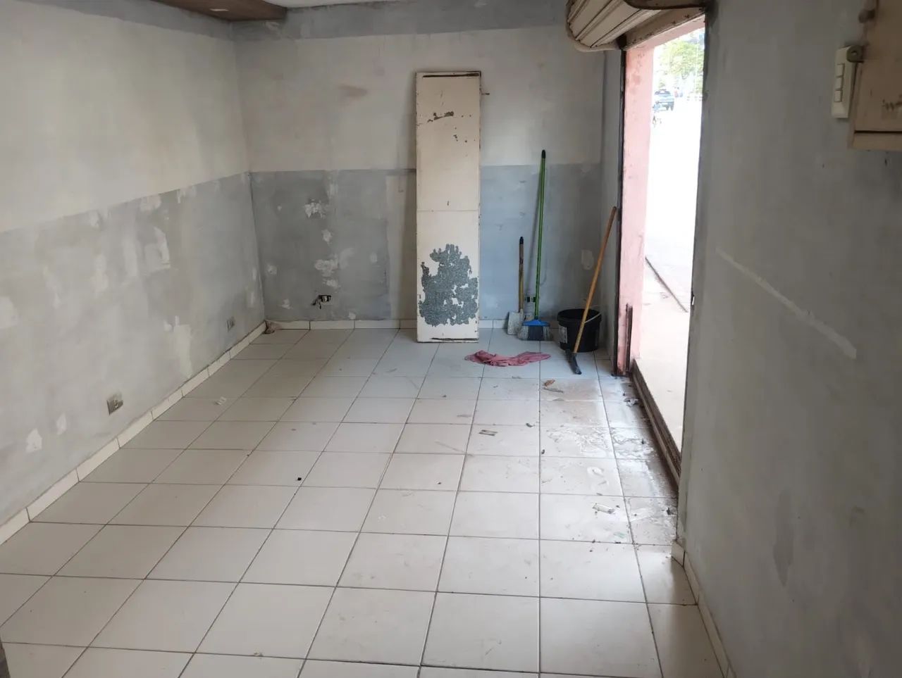 ALUGO PONTO COMERCIAL PARA LOJA - Foto 3
