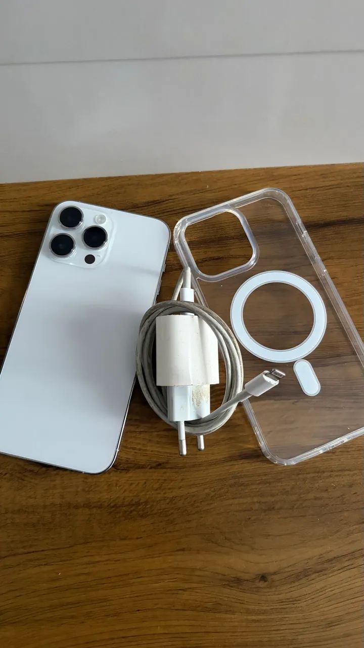 iPhone 14 pro Max ainda na garantia  
