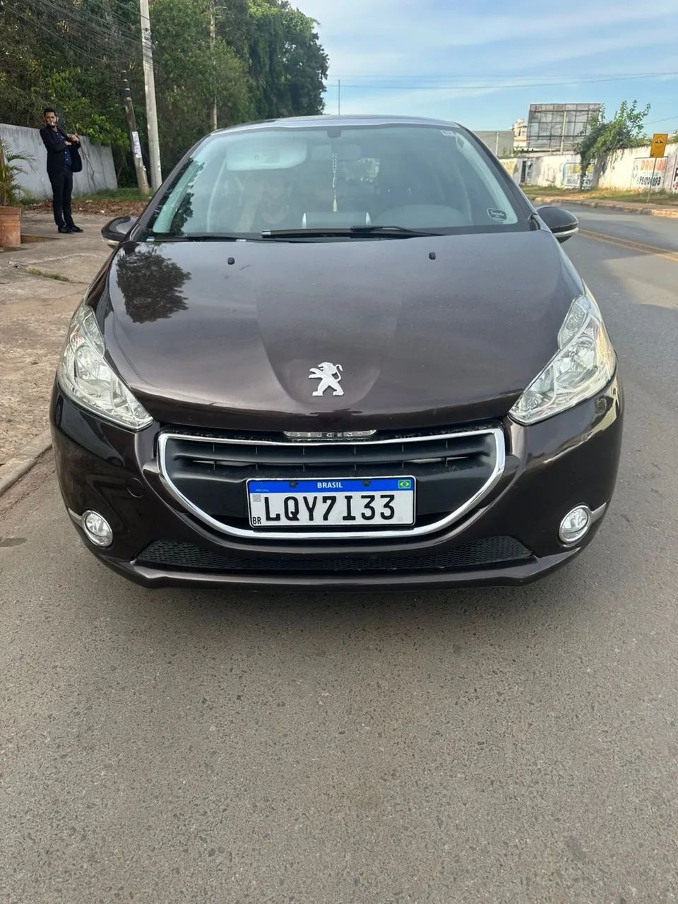 Peugeot 208 208 Allure 1.5 Flex 8V 5p 2014