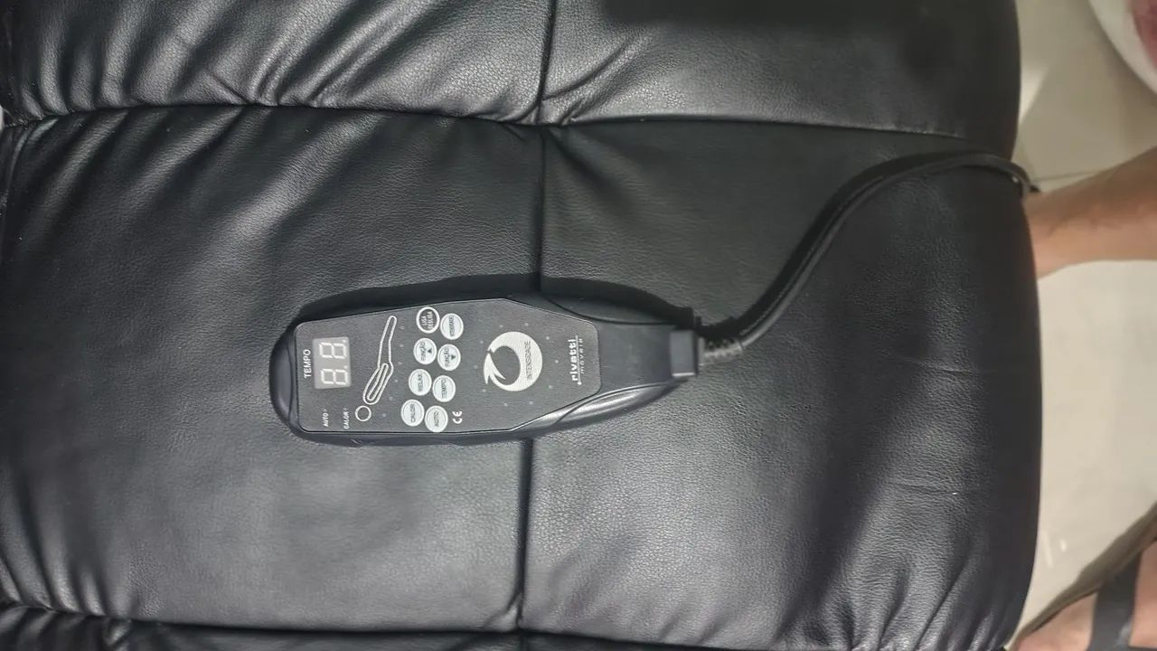 Poltrona massageadora reclinável com controle - Foto 3