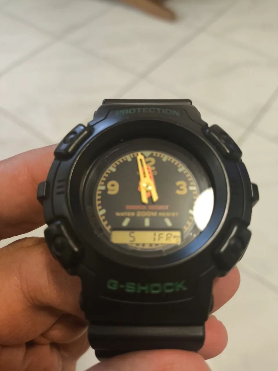 Relógio Casio G Shock AW-560 - Foto 2