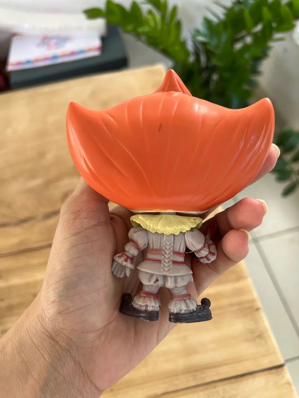 Funko Pop Pennywise IT A Coisa - Boneco Colecionável  - Foto 3
