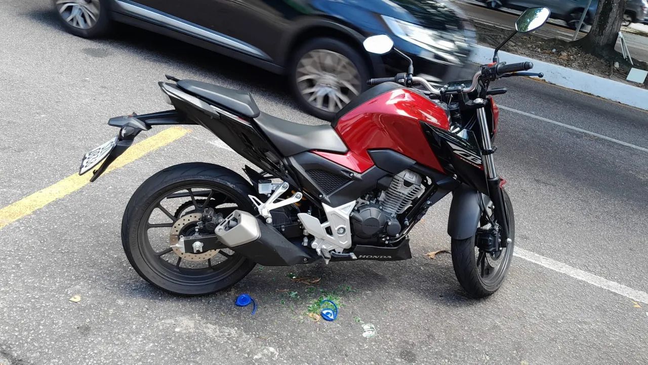 Cb 300f twister abs  - Foto 4