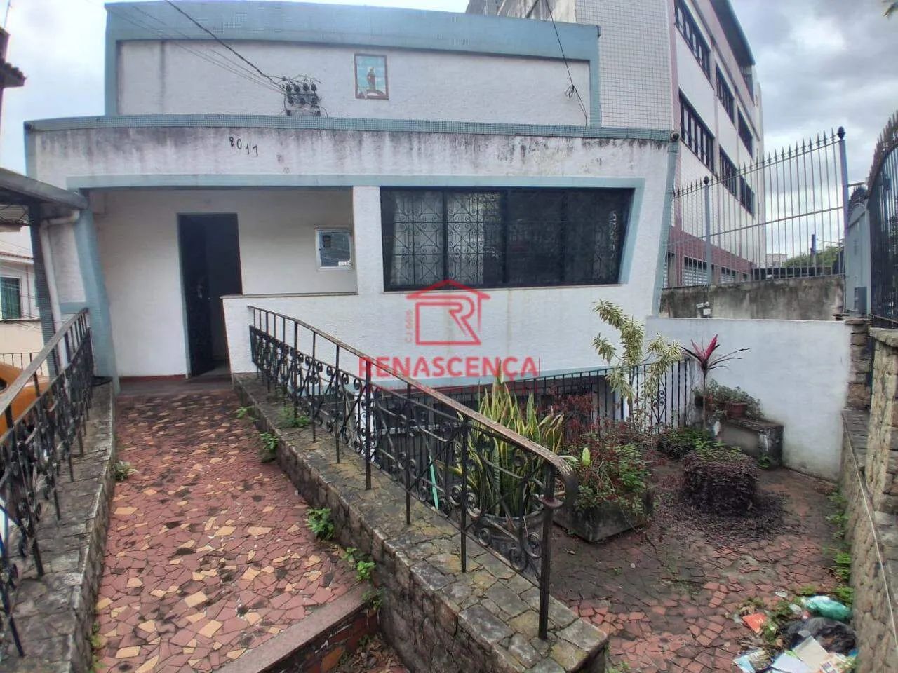 Casa Comercial na Vila da Penha.