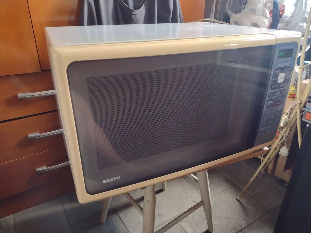 Microondas Sanyo 35 Litros Raridade - Foto 4