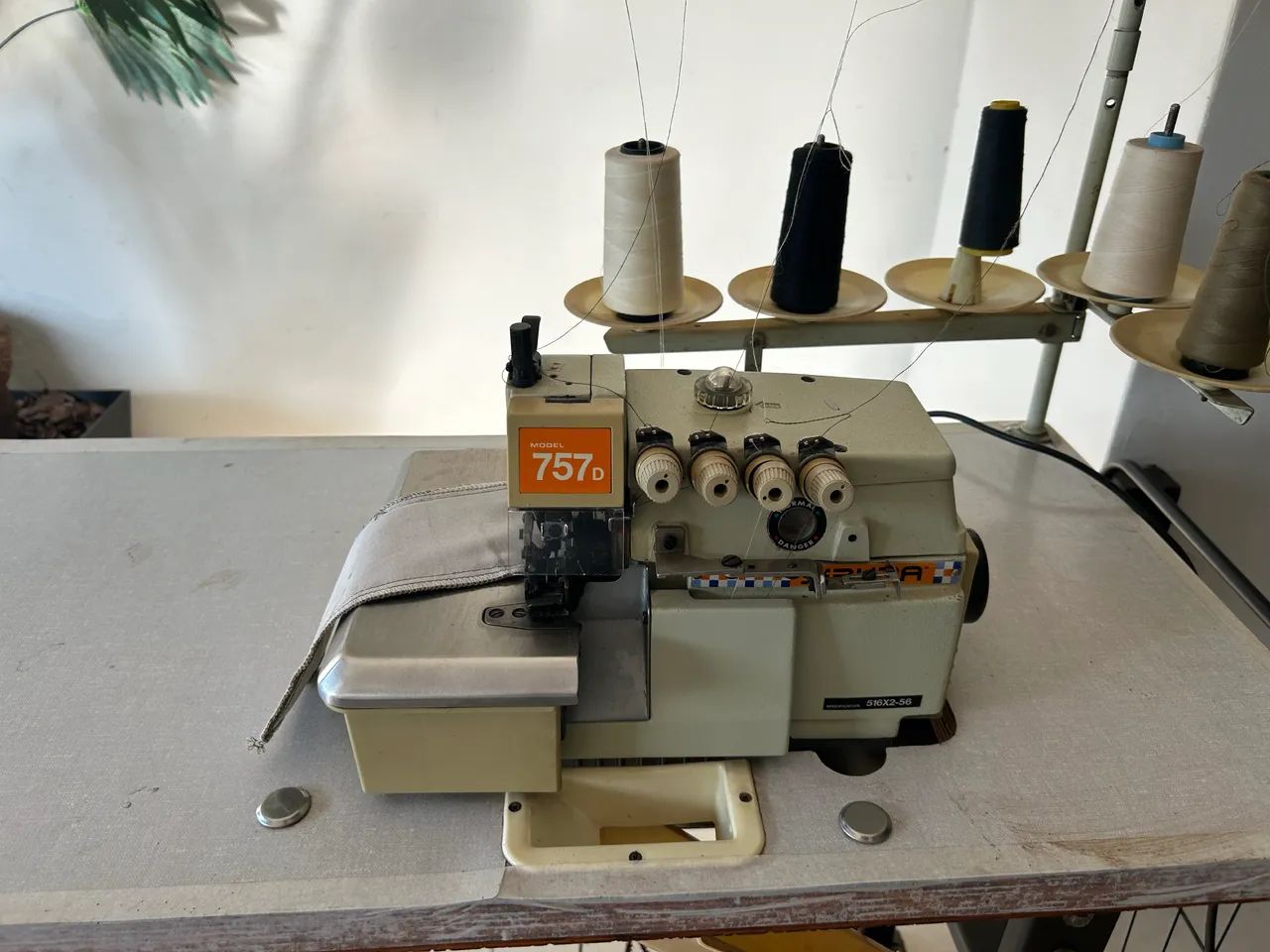Máquina interlock siruba  - Foto 3