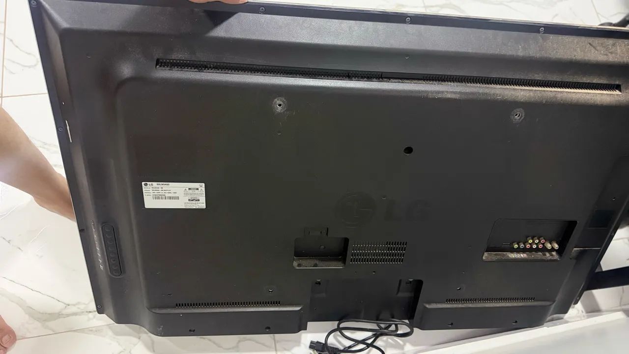Tv LG 50 polegadas pra aproveitar placa  - Foto 2