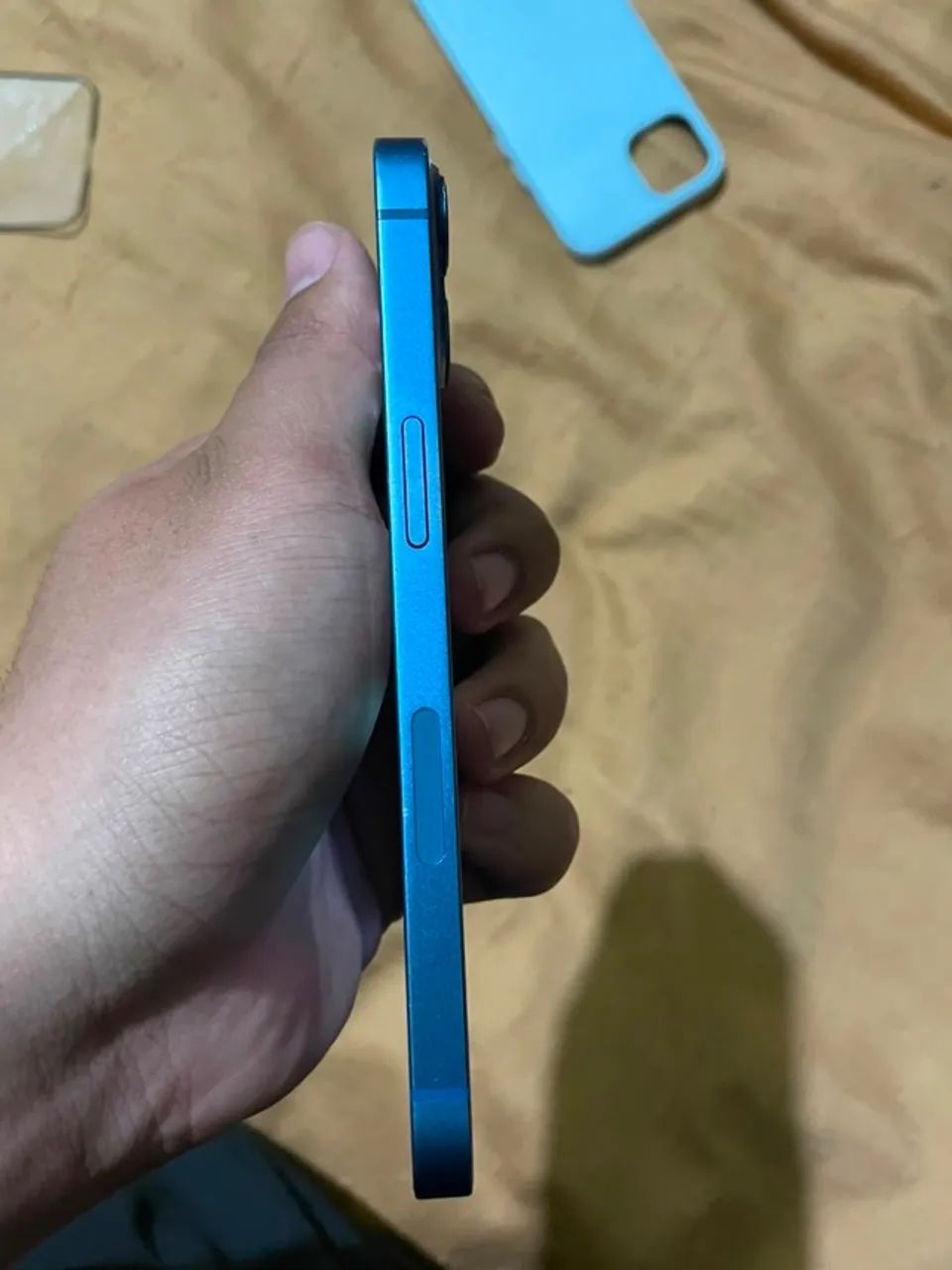 iPhone 13 bateria 84% - Foto 4