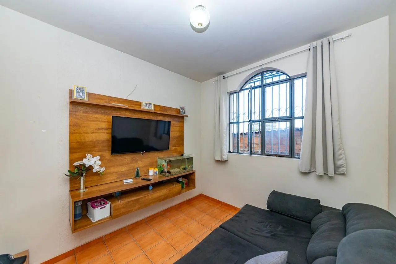 Casa à Venda - Havaí, 3 Quartos, 374 m2 - Foto 5
