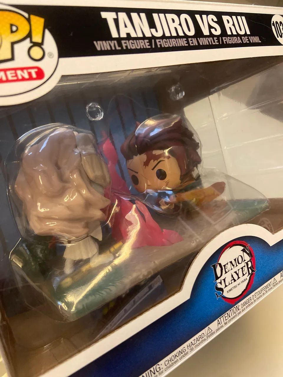 Funko Pop Tanjiro vs Rui #1034 - Demon Slayer - Foto 3