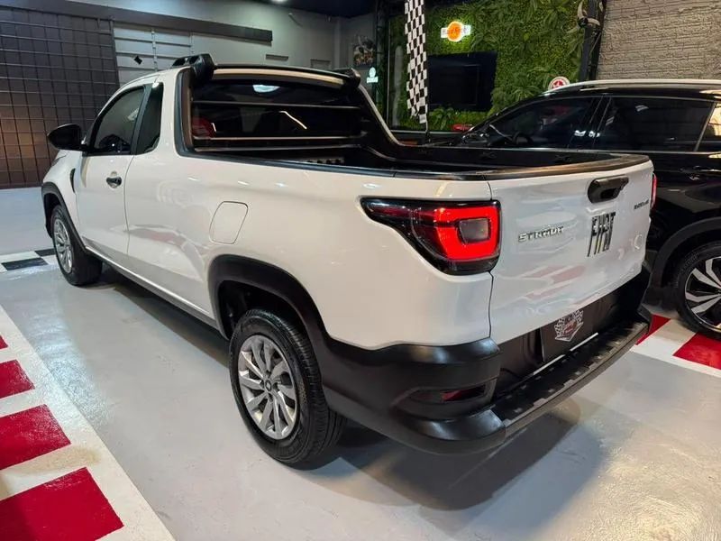 Fiat Strada Endurance 1.4 Flex 8V CS Plus 2023 - Foto 4