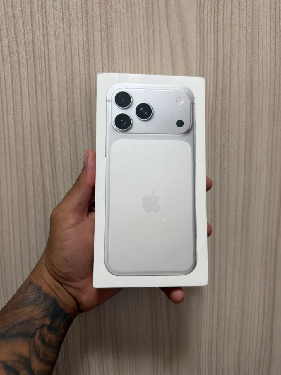 17 Pro Max 256gb (LACRADO) - Foto 4