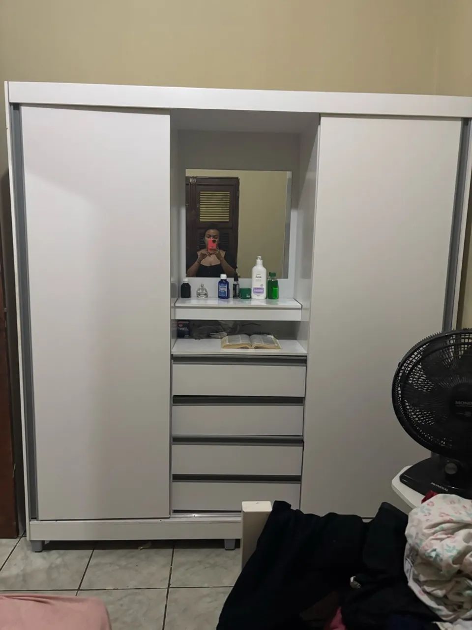 Guarda roupa