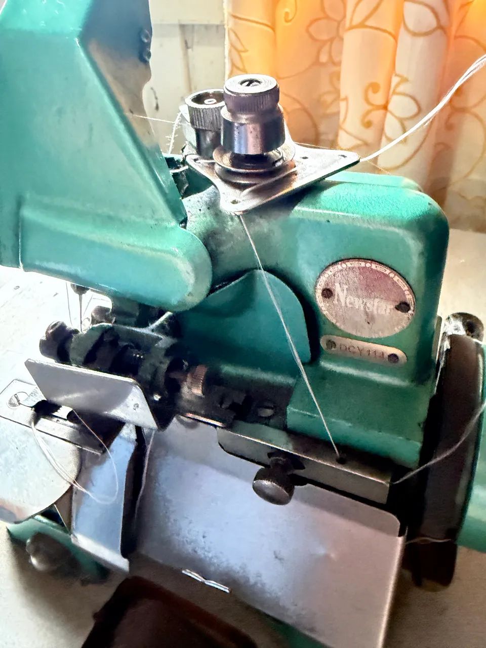 Overlock máquina de Costura  - Foto 5