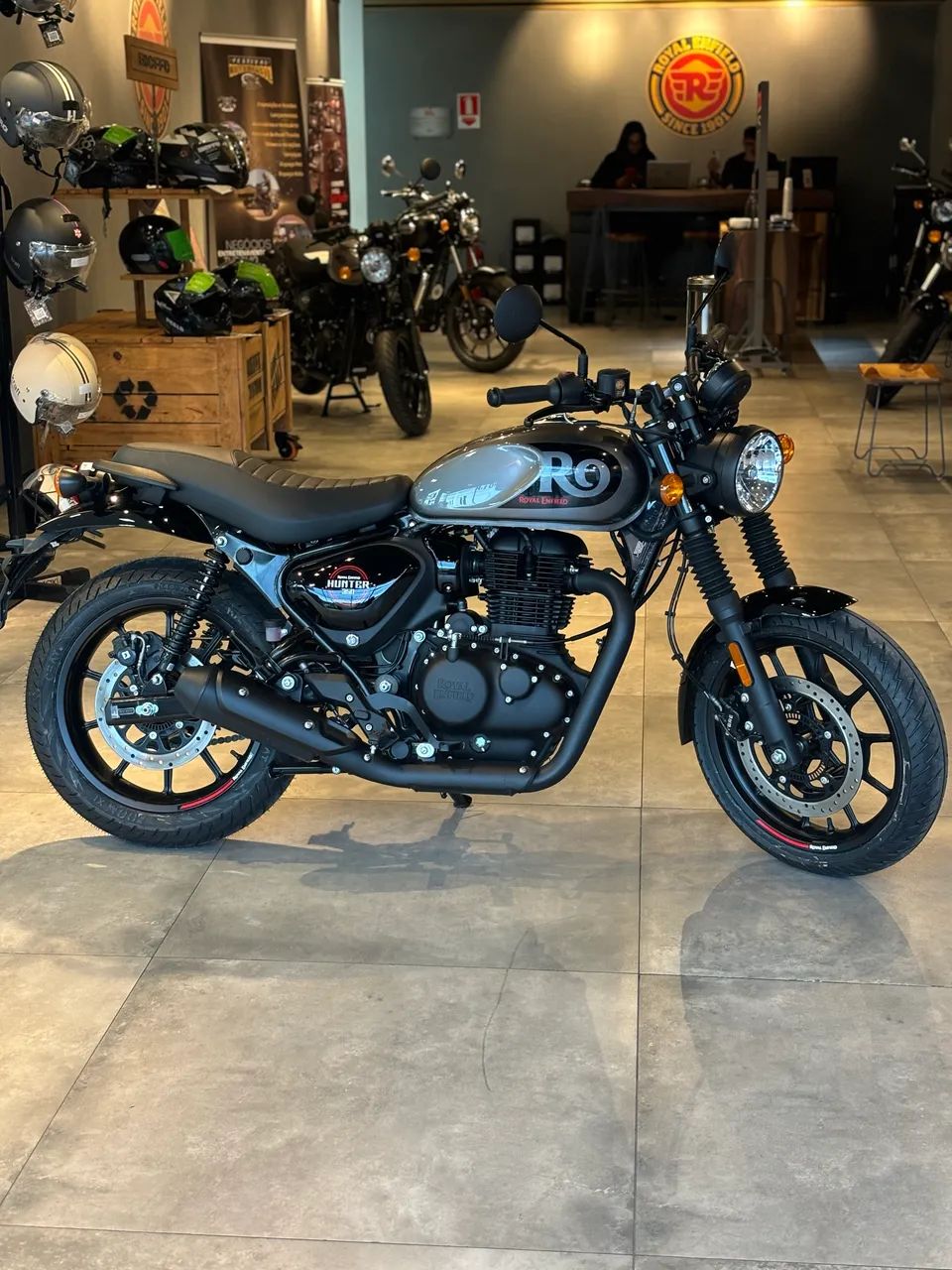Hunter 350 - Danielle