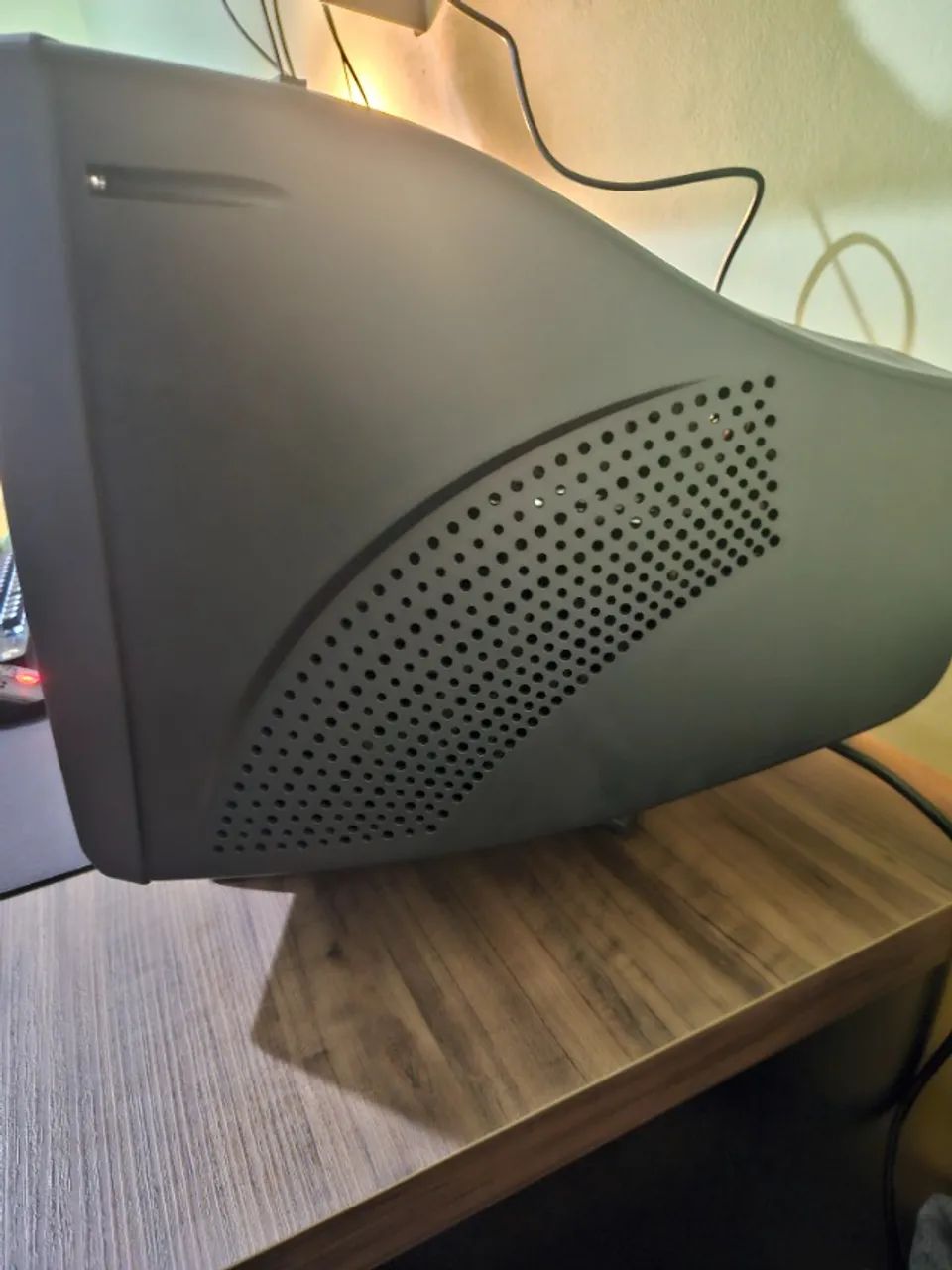 Monitor CRT AOC CT710G - Foto 3