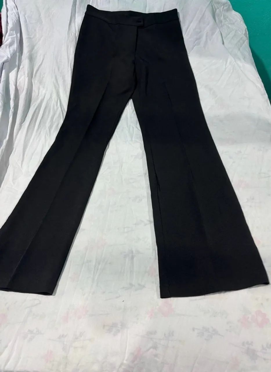 Calça preta - Foto 2
