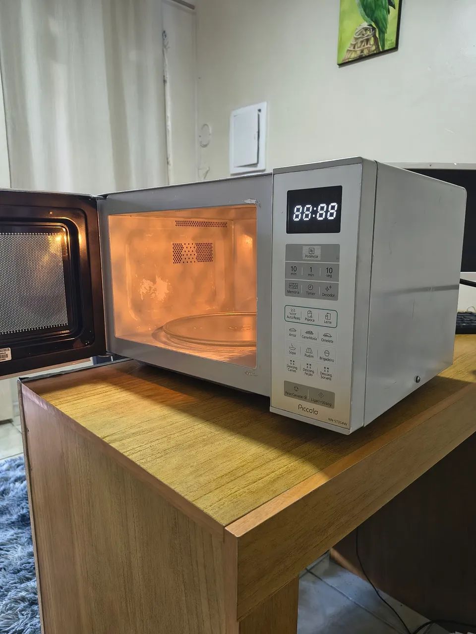 Microondas 25 L funcionando perfeitamente