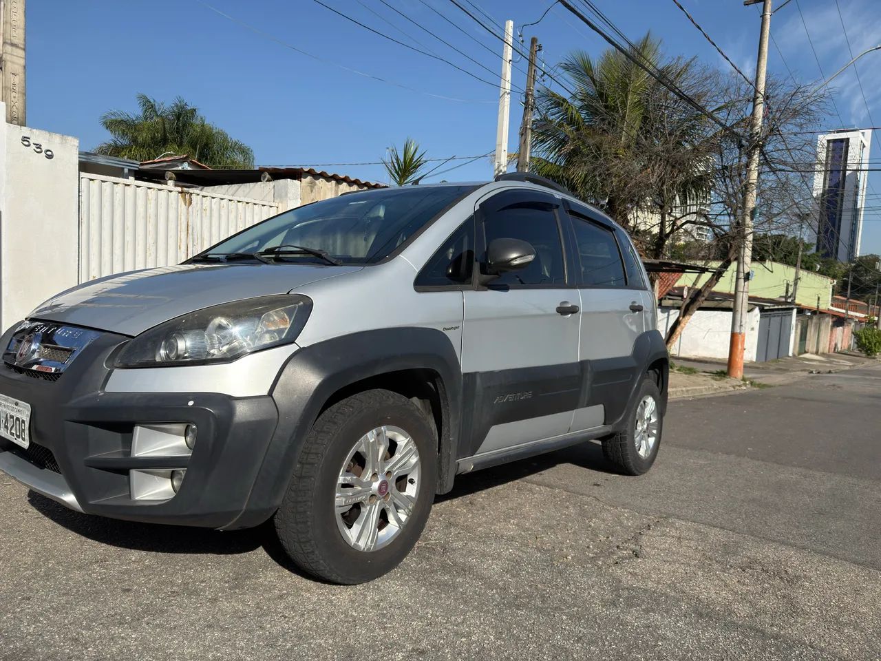 Fiat Idea Adv./ Adv.lock.dualogic 1.8 Flex 5P 2012 - Foto 3