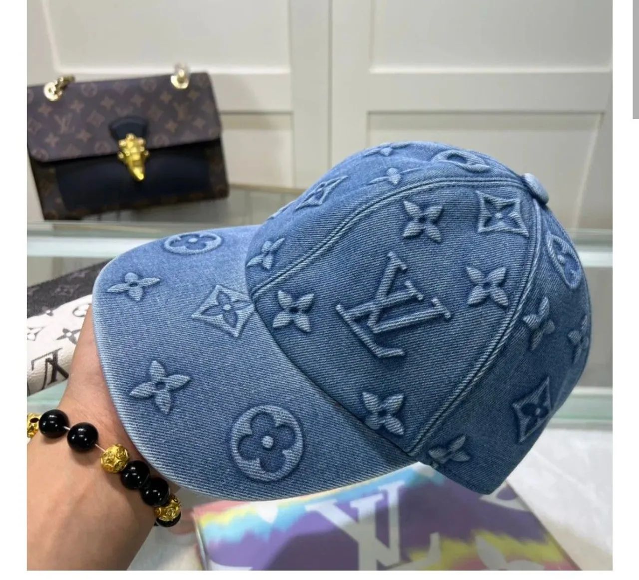 Boné Louis Vuitton Importado. - Foto 2