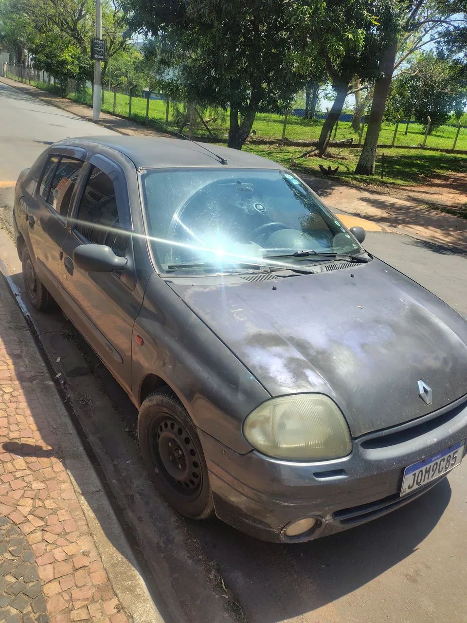 Renault Clio RT/ Privil. 1.0/1.0 Hi-power 16V 5P 2001