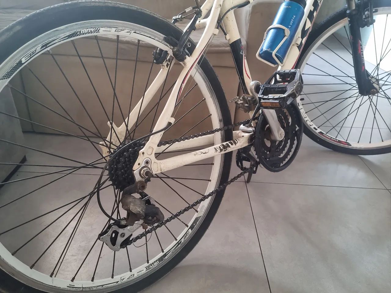 Bicicleta aro 26 - Foto 4