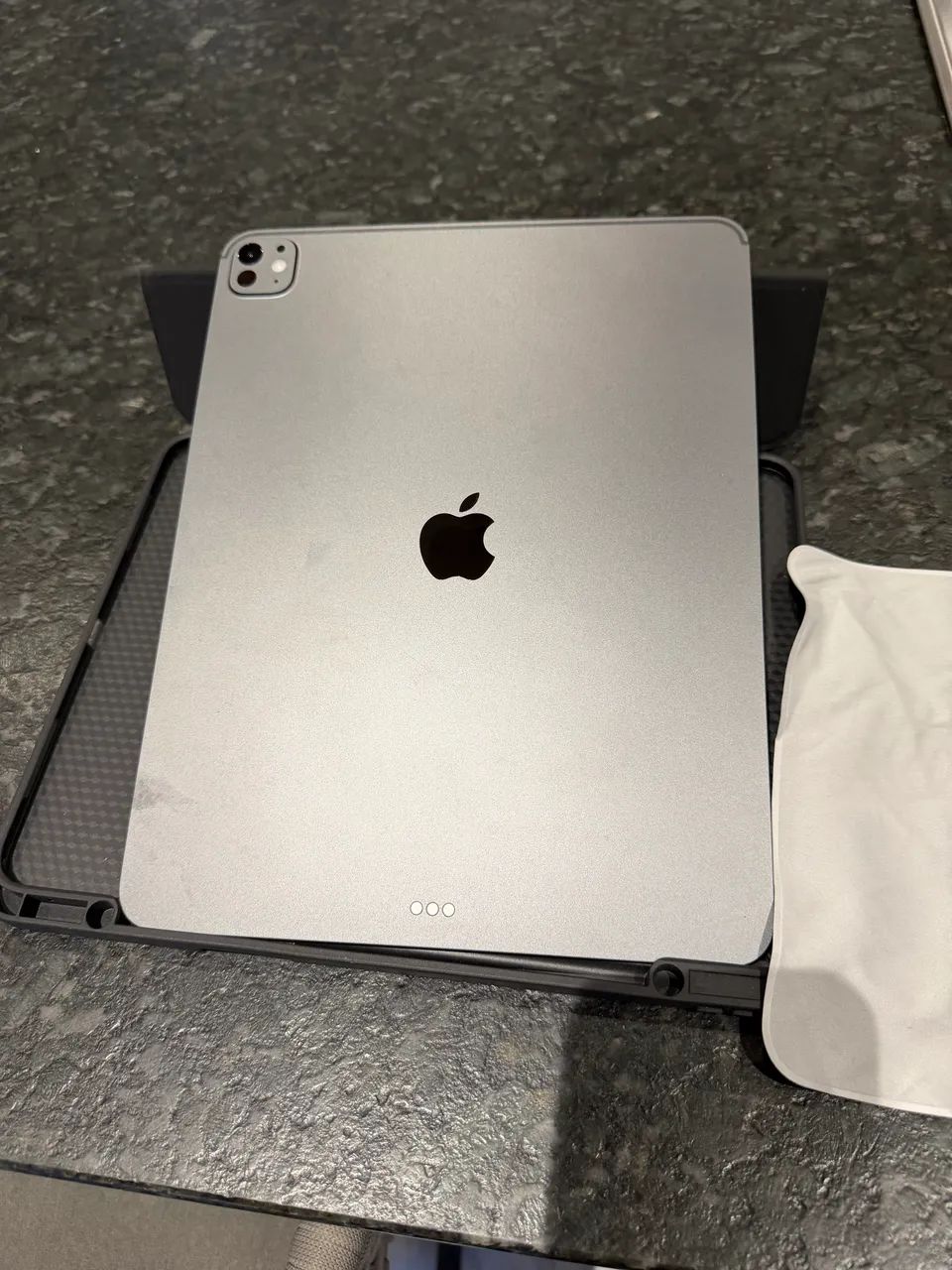 Ipad pro Wi-Fi 2 TB Nano texture Glass (M5) 13 polegadas - Foto 2